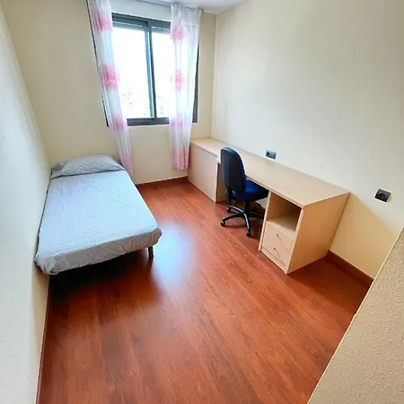 Las Marinas, Apartamento Muy Amplio Cerca De La Playa Apartment *