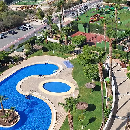 Las Marinas, Apartamento Muy Amplio Cerca De La Playa Apartment *